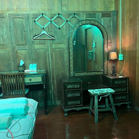 Tata Guesthouse Chiang Mai Eksteriør billede