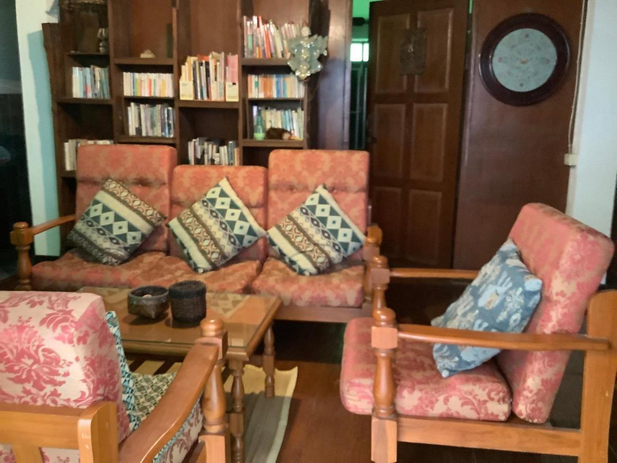 Tata Guesthouse Chiang Mai Eksteriør billede