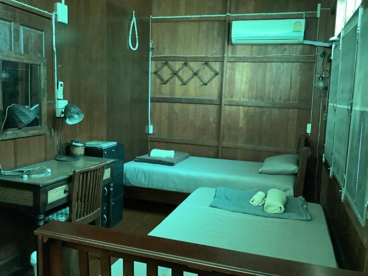 Tata Guesthouse Chiang Mai Eksteriør billede