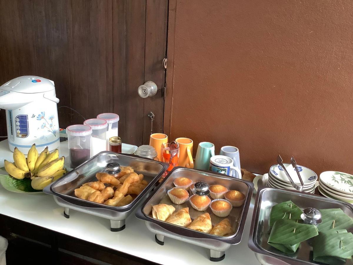 Tata Guesthouse Chiang Mai Eksteriør billede