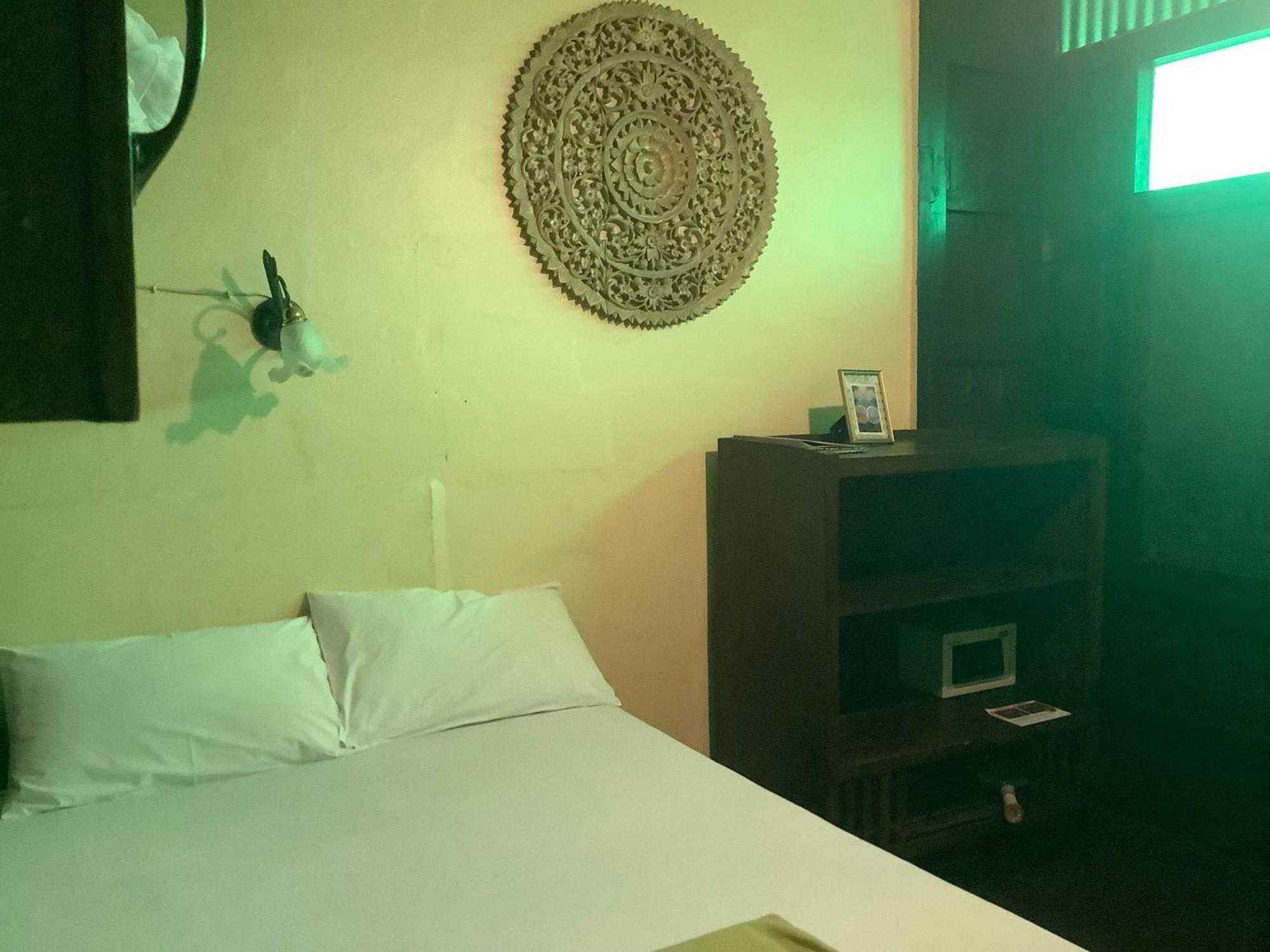 Tata Guesthouse Chiang Mai Eksteriør billede